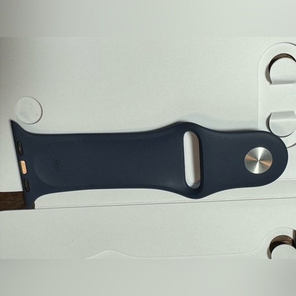 EUC Apple Watch OEM Sport Silicone Watch Band Midnight Blue 42MM - Picture 12 of 14